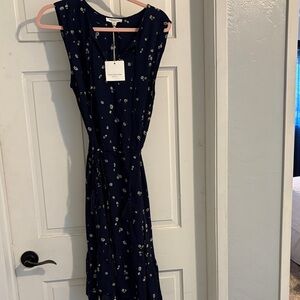 beachlunchlounge Midnight Blue Floral Midi Dress